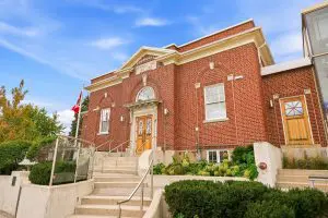 WATERDOWN COMMUNITY CENTRE